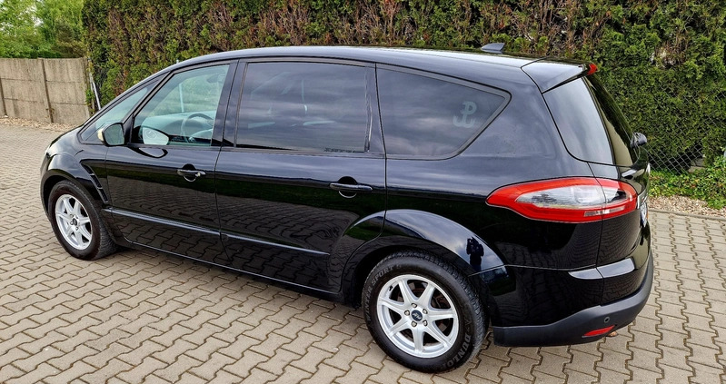 Ford S-Max cena 29900 przebieg: 239000, rok produkcji 2011 z Gniezno małe 191